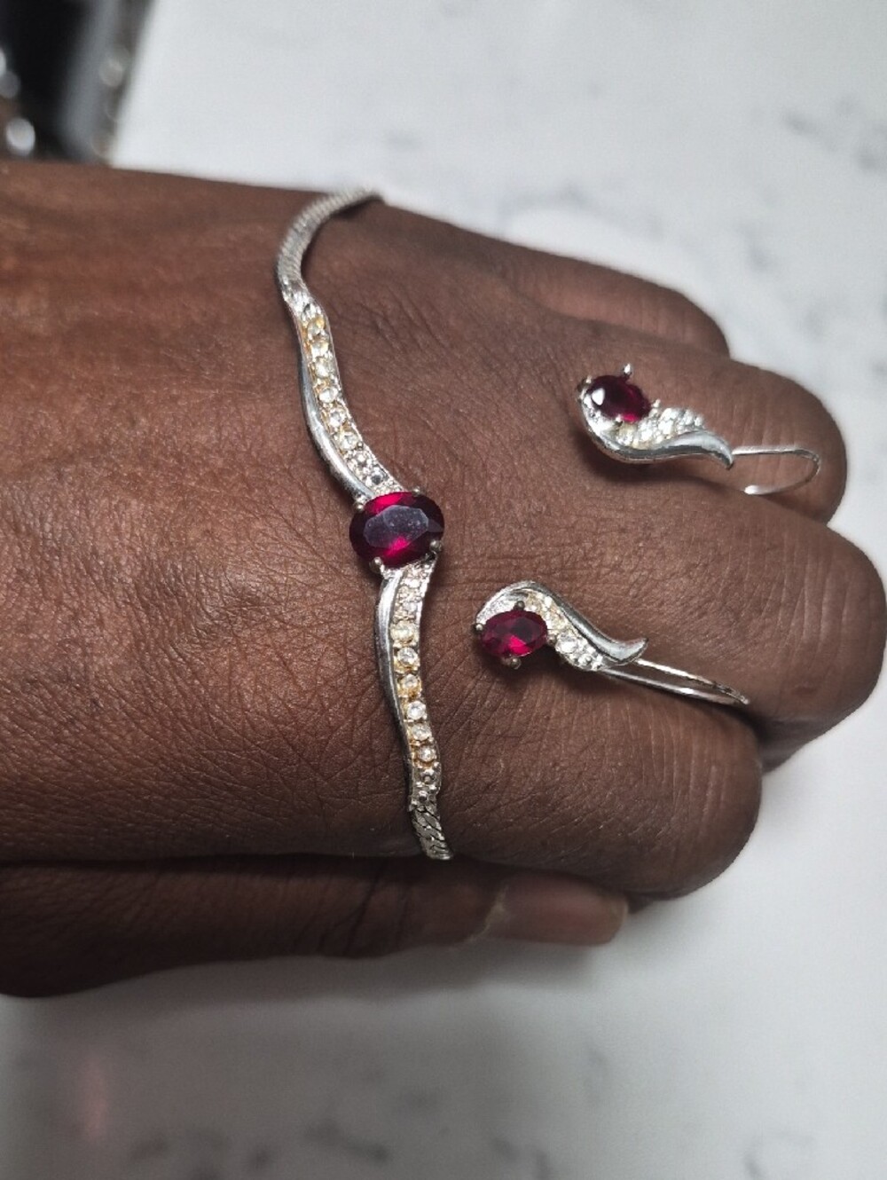 Silver-Tone Drop Earrings with Red Gemstone And Bracelet Set